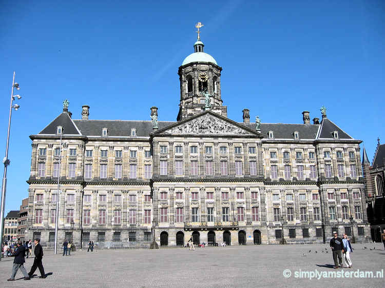 Royal Palace on Amsterdam Dam Square free for 1 day