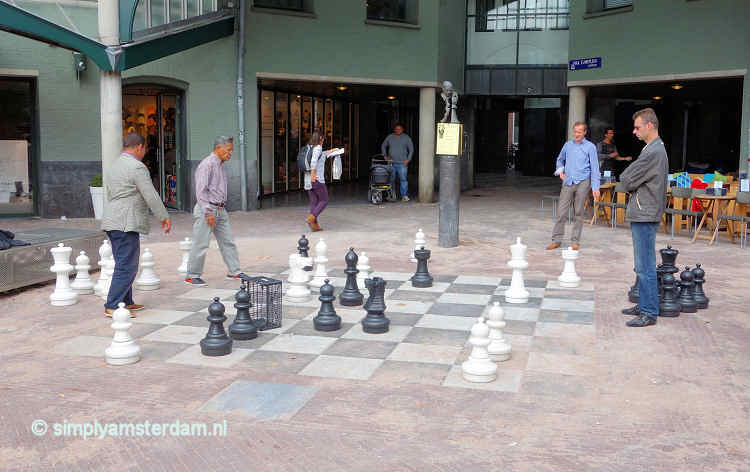 Public chessboard on Max Euweplein