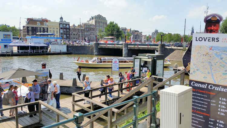 Lovers Canal Cruises @ Centraal Station