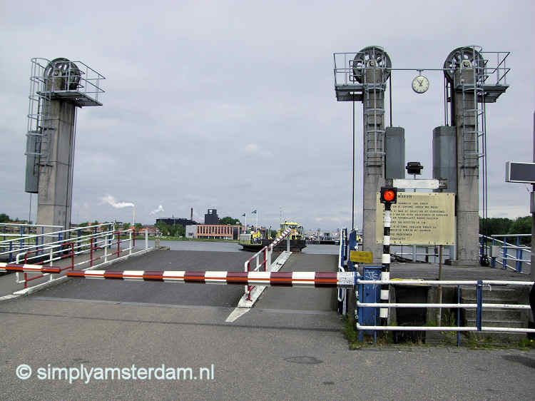 Hempont ferry