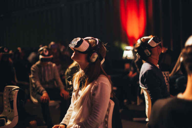 Virtual Reality Cinema